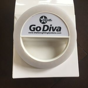 Go Diva Selfie Light in Box